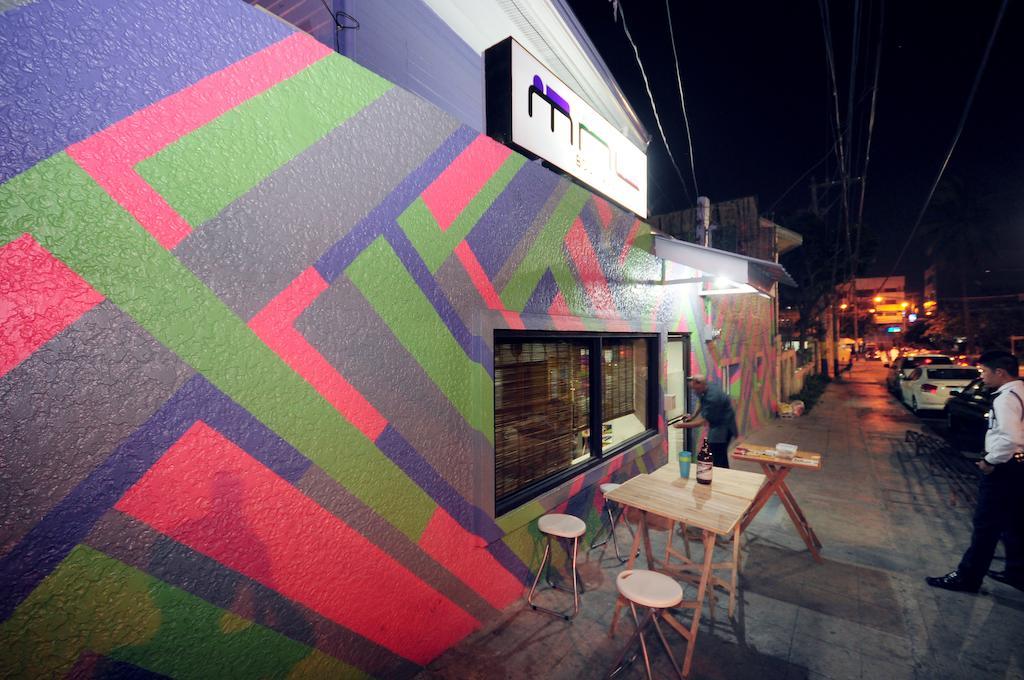 Mnl Boutique Hostel Makati City Zewnętrze zdjęcie